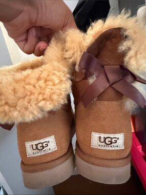 UGG Australia Chestnut Shearling Short Boots